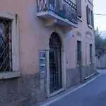 Guesthost - La Casa Di Malu Negrar