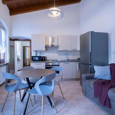 Guesthost - La Casa Di Malu Negrar