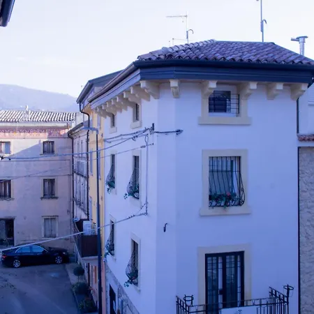 Apartament Guesthost - La Casa Di Malu *